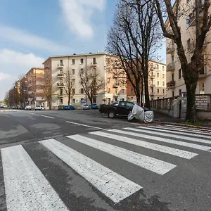  Appartamento Saffi Huge A Pochi Passi Dall'ospedale Italia